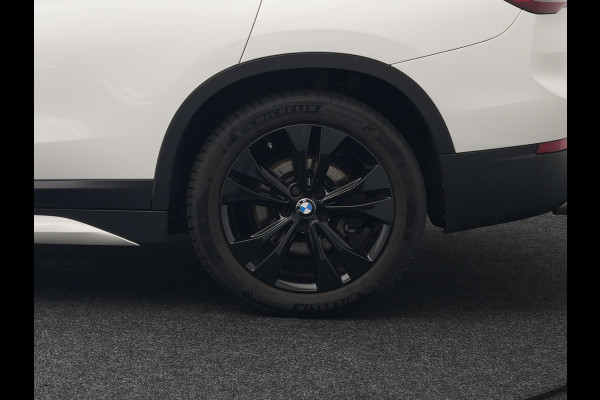 BMW X1 xDrive25e Sportline Plug in Hybrid 222pk Dealer O.H PHEV | Harman Kardon | Apple Carplay | Lederen Sportstoelen | Camera | Navigatie | Cruise Control | DAB