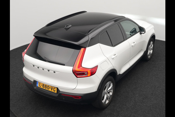 Volvo XC40 T4 Momentum Automaat 191pk Dealer O.H | Adaptive Cruise | Harman Kardon | Camera | Lederen Sportstoelen Verwarmd | LED | Pilot Assist |  Navigatie | Virtual | DAB |
