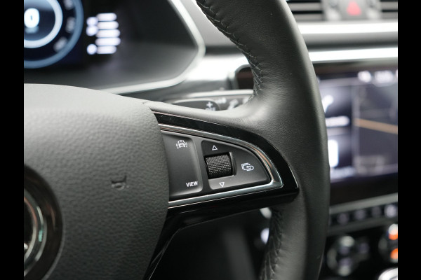 Škoda Superb Combi 1.4 TSI iV Business Edition Plus Plug In Hybrid 218pk Dealer O.H PHEV | Adaptive Cruise | 360 Camera | Lederen Sportstoelen Memory & Ventilatie | Keyless | Apple Carplay | Stuurverwarming | Navigatie | Virtual | DAB