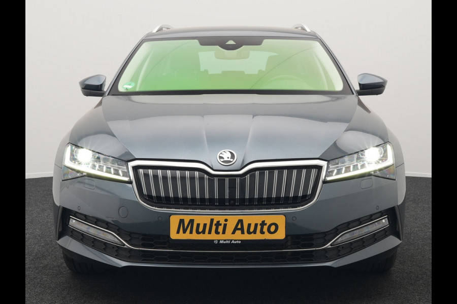 Škoda Superb Combi 1.4 TSI iV Business Edition Plus Plug In Hybrid 218pk Dealer O.H PHEV | Adaptive Cruise | 360 Camera | Lederen Sportstoelen Memory & Ventilatie | Keyless | Apple Carplay | Stuurverwarming | Navigatie | Virtual | DAB