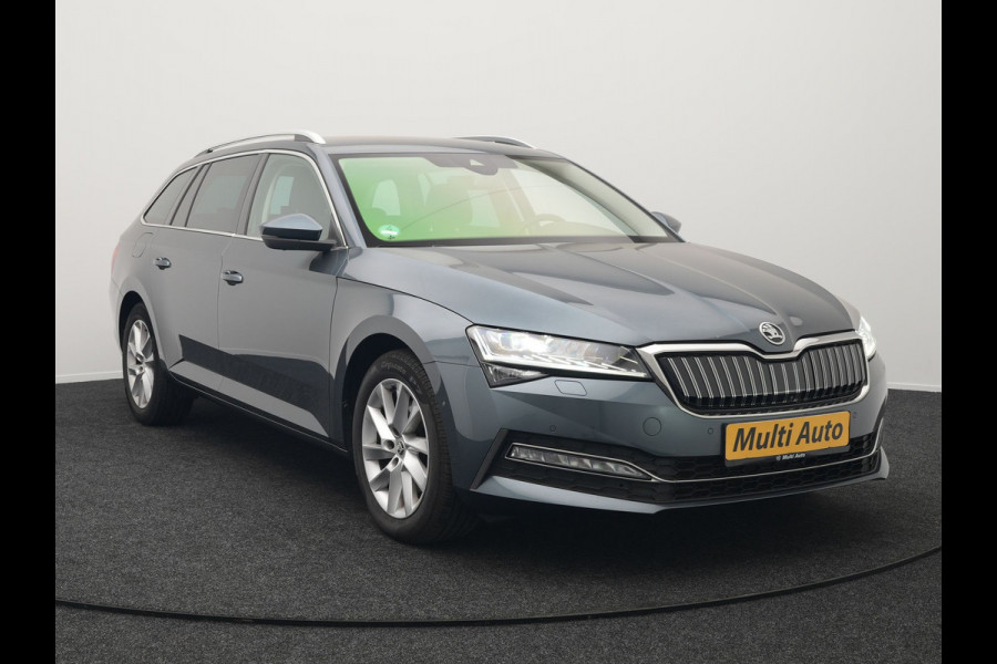 Škoda Superb Combi 1.4 TSI iV Business Edition Plus Plug In Hybrid 218pk Dealer O.H PHEV | Adaptive Cruise | 360 Camera | Lederen Sportstoelen Memory & Ventilatie | Keyless | Apple Carplay | Stuurverwarming | Navigatie | Virtual | DAB
