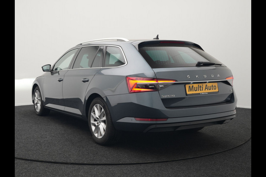 Škoda Superb Combi 1.4 TSI iV Business Edition Plus Plug In Hybrid 218pk Dealer O.H PHEV | Adaptive Cruise | 360 Camera | Lederen Sportstoelen Memory & Ventilatie | Keyless | Apple Carplay | Stuurverwarming | Navigatie | Virtual | DAB