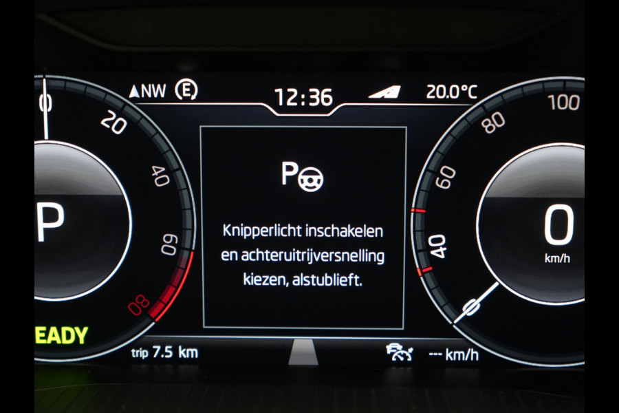 Škoda Superb Combi 1.4 TSI iV Business Edition Plus Plug In Hybrid 218pk Dealer O.H PHEV | Adaptive Cruise | 360 Camera | Lederen Sportstoelen Memory & Ventilatie | Keyless | Apple Carplay | Stuurverwarming | Navigatie | Virtual | DAB