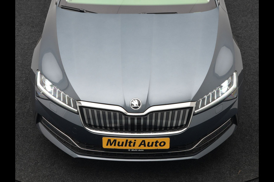 Škoda Superb Combi 1.4 TSI iV Business Edition Plus Plug In Hybrid 218pk Dealer O.H PHEV | Adaptive Cruise | 360 Camera | Lederen Sportstoelen Memory & Ventilatie | Keyless | Apple Carplay | Stuurverwarming | Navigatie | Virtual | DAB
