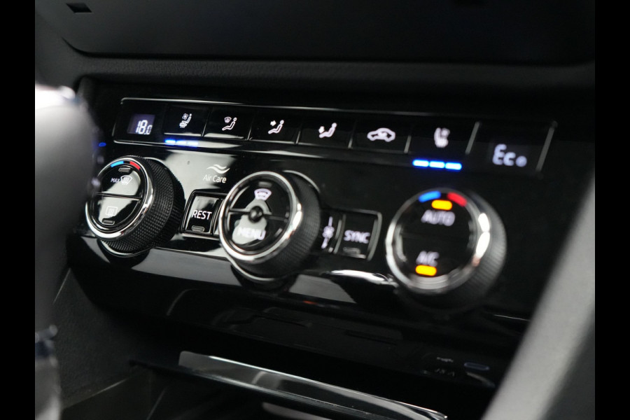 Škoda Superb Combi 1.4 TSI iV Business Edition Plus Plug In Hybrid 218pk Dealer O.H PHEV | Adaptive Cruise | 360 Camera | Lederen Sportstoelen Memory & Ventilatie | Keyless | Apple Carplay | Stuurverwarming | Navigatie | Virtual | DAB