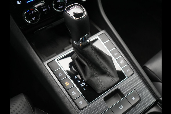 Škoda Superb Combi 1.4 TSI iV Business Edition Plus Plug In Hybrid 218pk Dealer O.H PHEV | Adaptive Cruise | 360 Camera | Lederen Sportstoelen Memory & Ventilatie | Keyless | Apple Carplay | Stuurverwarming | Navigatie | Virtual | DAB