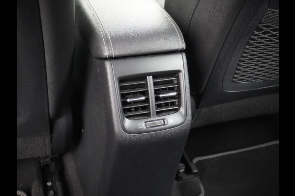 Kia Niro 1.6GDi 142PK Hybrid Dynamic Line Apple Carplay/Android Auto Navi Camera Ecc Trekhaak Led Licht/Regensensor Spoor assistent Bluetooth Keyless