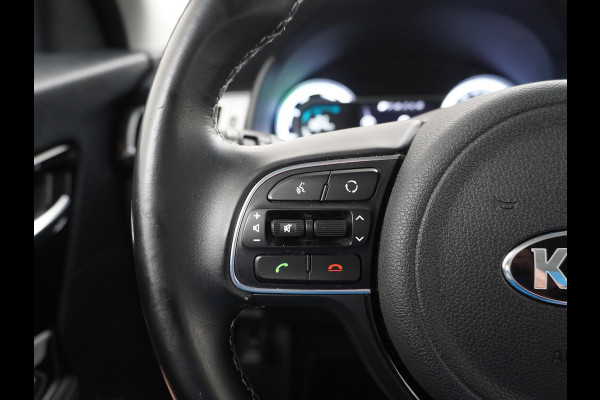 Kia Niro 1.6GDi 142PK Hybrid Dynamic Line Apple Carplay/Android Auto Navi Camera Ecc Trekhaak Led Licht/Regensensor Spoor assistent Bluetooth Keyless