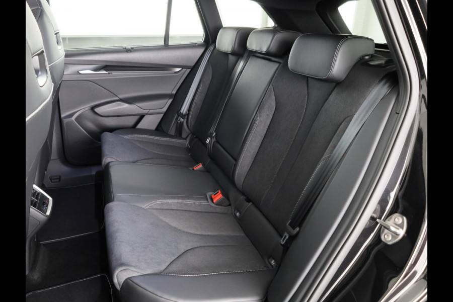Škoda Enyaq 85 Sportline 286 pk | Blind Spot | Adaptive Cruise | Camera | Stoelverwarming | Sportstoelen |