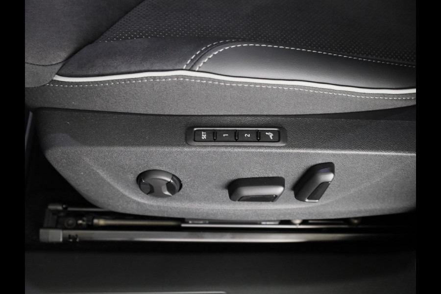 Škoda Enyaq 85 Sportline 286 pk | Blind Spot | Adaptive Cruise | Camera | Stoelverwarming | Sportstoelen |
