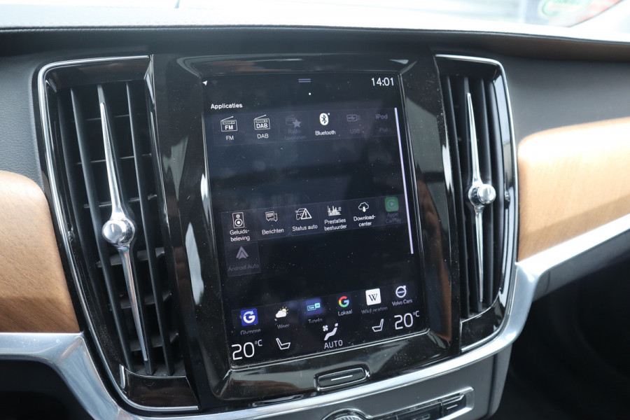 Volvo V90 2.0 T8 AWD Inscription Panorama / Bowers & Wilkins / Pilot assist / Dode hoek /