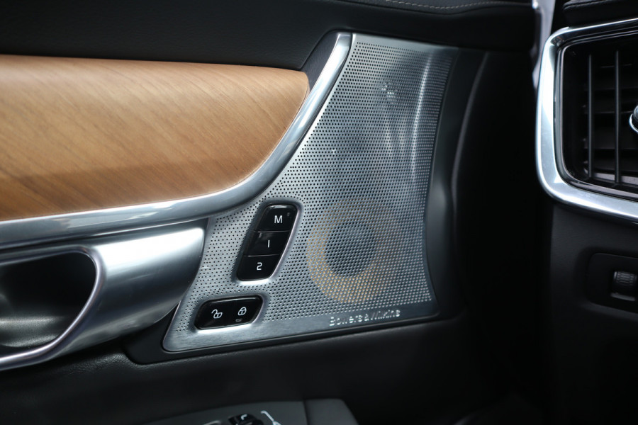 Volvo V90 2.0 T8 AWD Inscription Panorama / Bowers & Wilkins / Pilot assist / Dode hoek /