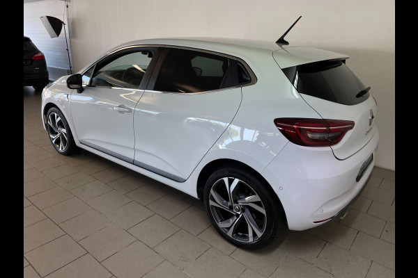 Renault Clio 1.3 TCe R.S. Line AUTOMAAT AIRCO CLIMA NAVI CRUISE VELGEN PDC NIEUWSTAAT