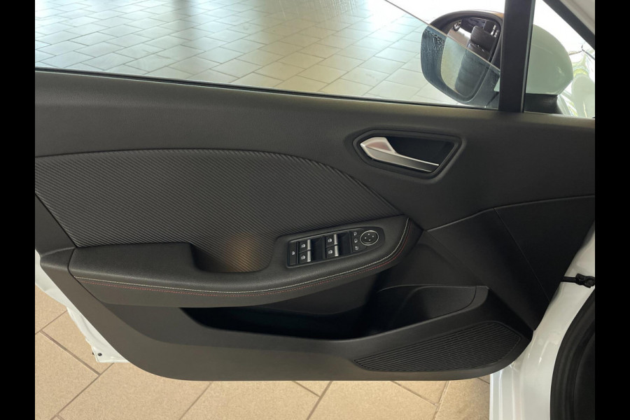 Renault Clio 1.3 TCe R.S. Line AUTOMAAT AIRCO CLIMA NAVI CRUISE VELGEN PDC NIEUWSTAAT
