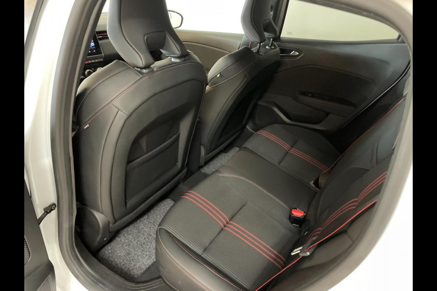 Renault Clio 1.3 TCe R.S. Line AUTOMAAT AIRCO CLIMA NAVI CRUISE VELGEN PDC NIEUWSTAAT
