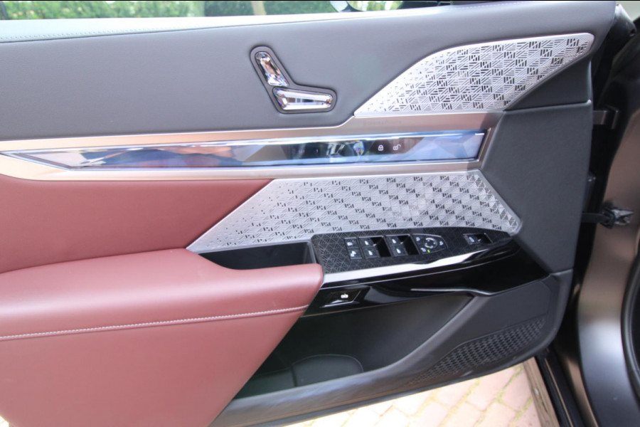BMW i7 M70 | Fabrieksgarantie 6 jaar| 22 inch | FULL OPTION|NWSTAAT.| Glasscoating|