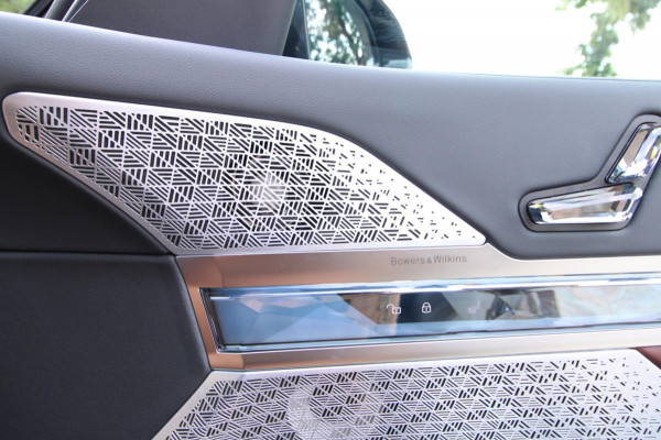 BMW i7 M70 | Fabrieksgarantie 6 jaar| 22 inch | FULL OPTION|NWSTAAT.| Glasscoating|