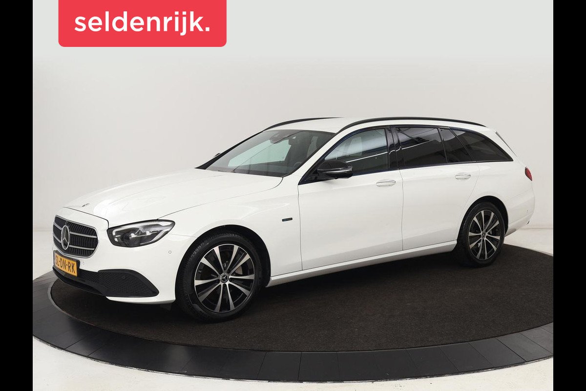 Mercedes-Benz E-Klasse 300e Avantgarde | Adaptive cruise | Stoelverwarming | 360 Camera | Carplay | Trekhaak | Sfeerverlichting | Half leder | Navigatie | Widescreen | Full LED | PHEV | Plug In