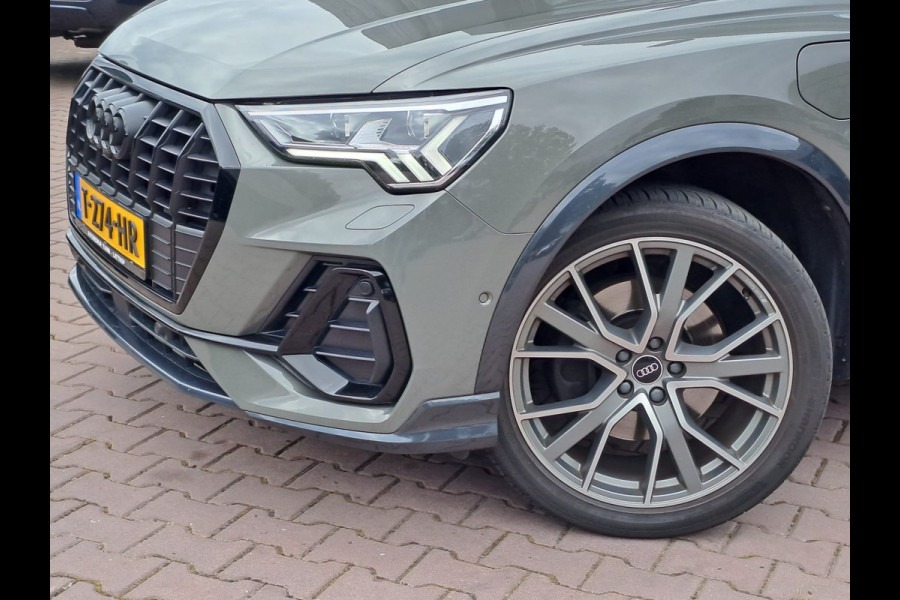 Audi Q3 45 TFSI e S edition 245PK PHEV | Matrix | Trekhaak | Zwart optiek | Leder | Stoelverwarming |  Elekt. stoelen | Virtual |