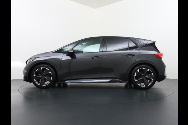 CUPRA Born Business Plus 62 kWh VAN: 28.900,- VOOR: 26.440,- UW HERFSTVOORDEEL: 2.460,- ADD. CRUISE CONTROLE | CAMERA | 19 INCH / ALL SEASON BANDEN \ HEAD-UP DISPLAY | VEEL OPTIES \ RIJKLAAR MET GARANTIE