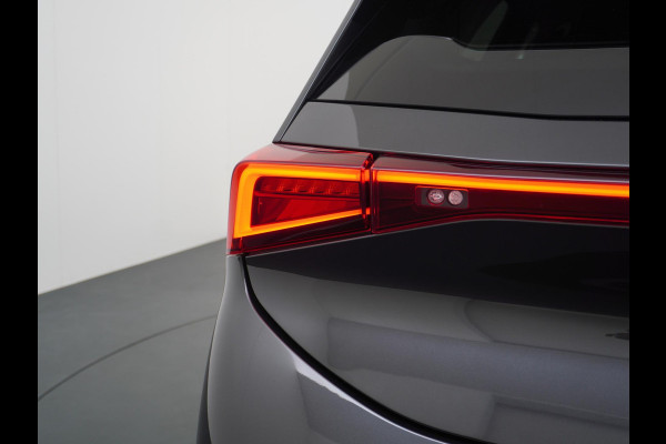 CUPRA Born Business Plus 62 kWh VAN: 28.900,- VOOR: 26.440,- UW HERFSTVOORDEEL: 2.460,- ADD. CRUISE CONTROLE | CAMERA | 19 INCH / ALL SEASON BANDEN \ HEAD-UP DISPLAY | VEEL OPTIES \ RIJKLAAR MET GARANTIE