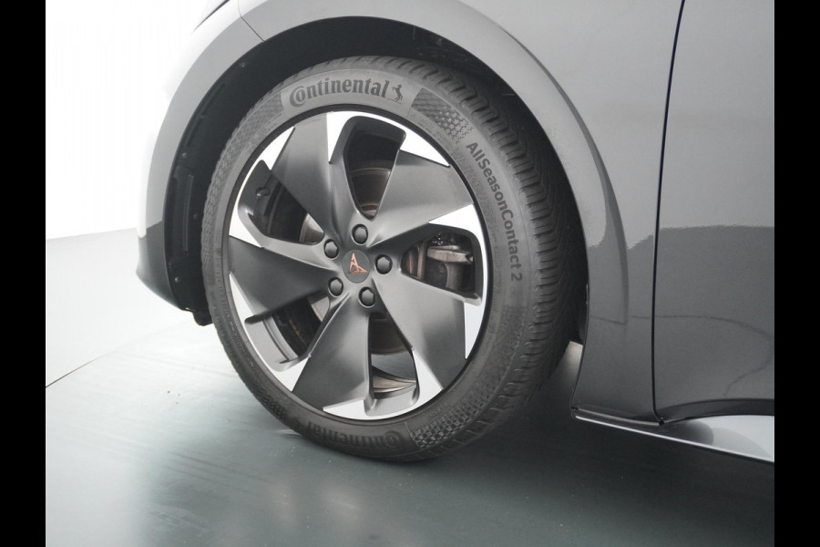 CUPRA Born Business Plus 62 kWh VAN: 28.900,- VOOR: 26.440,- UW HERFSTVOORDEEL: 2.460,- ADD. CRUISE CONTROLE | CAMERA | 19 INCH / ALL SEASON BANDEN \ HEAD-UP DISPLAY | VEEL OPTIES \ RIJKLAAR MET GARANTIE