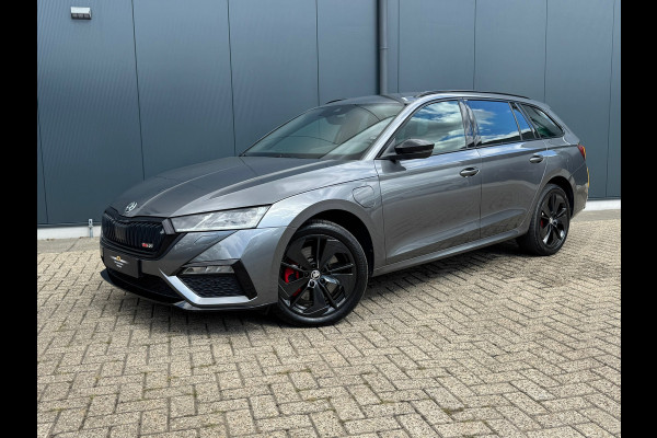 Škoda Octavia Combi 1.4 TSI RS iV PHEV * Trekhaak * Keyless * Stoelverwarming *