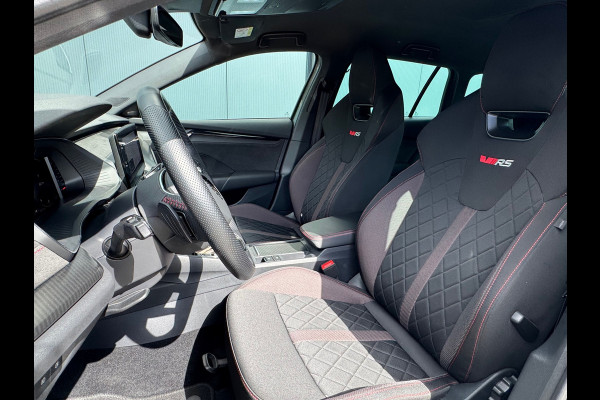 Škoda Octavia Combi 1.4 TSI RS iV PHEV * Trekhaak * Keyless * Stoelverwarming *