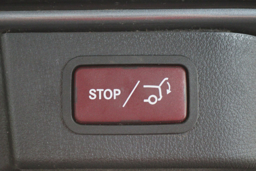 Mercedes-Benz V-Klasse 300d Extra Lang DC Avantgarde Edition 2x Schuifdeur, Leer, Elektrische Stoelen, Apple Carplay, LED, Trekhaak, 19''