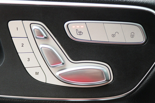 Mercedes-Benz V-Klasse 300d Extra Lang DC Avantgarde Edition 2x Schuifdeur, Leer, Elektrische Stoelen, Apple Carplay, LED, Trekhaak, 19''