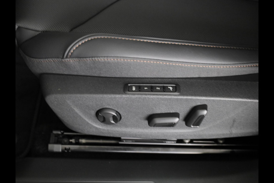 Škoda Elroq 85 Business Edition 286 pk | Leder | Head up | Canton Sound | 21 inch | Elek. stoel | Blind Spot| Camera |