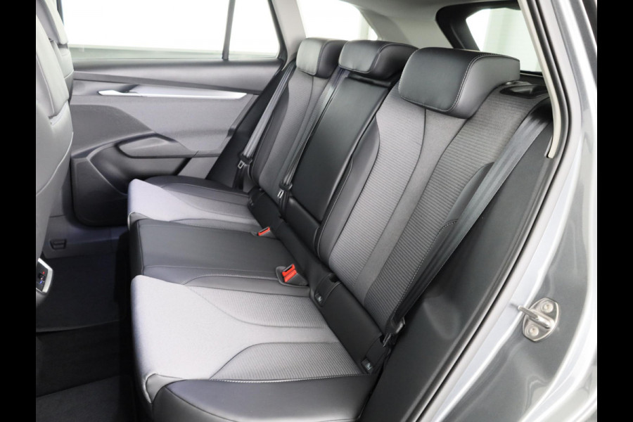 Škoda Enyaq 60 Selection 204 pk | Business upgrade pakket - CLEVER