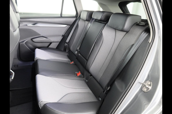 Škoda Enyaq 60 Selection 204 pk | Business upgrade pakket - CLEVER