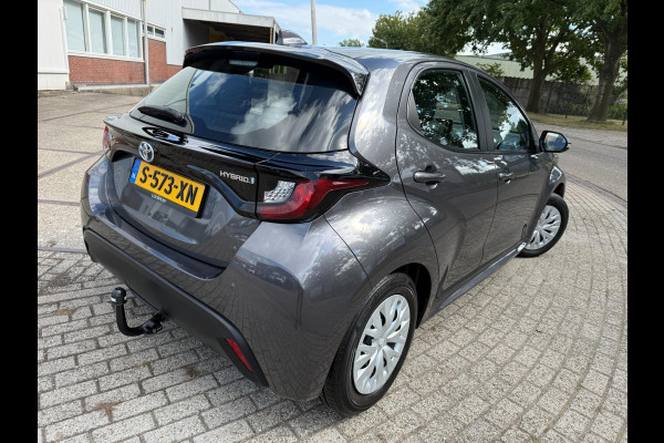 Toyota Yaris 1.5 Hybrid 2022 ACTIVE 171 PK! NAVI CARPLAY ACC CLIMA NAP