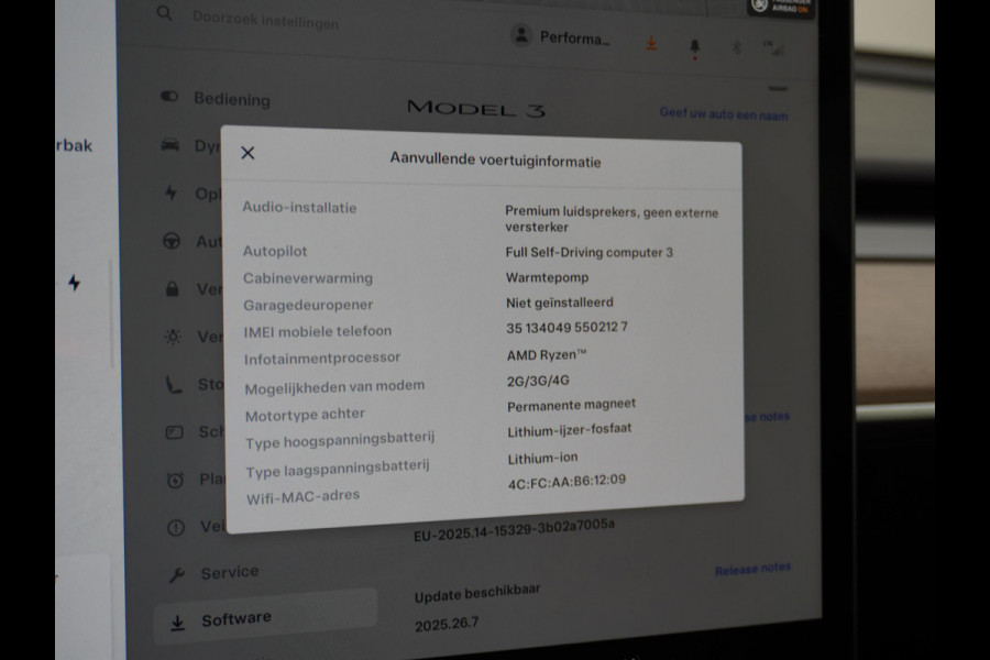 Tesla Model 3 Standard RWD Plus 60 kWh VAN: 30.900,- VOOR 27.877,- UW HERFSTVOORDEEL: 3.023,- EURO LFP Accu | 1e eigenaar | Origineel Nederlandse auto met NAP | Rijklaar geleverd met fabrieksgarantie!