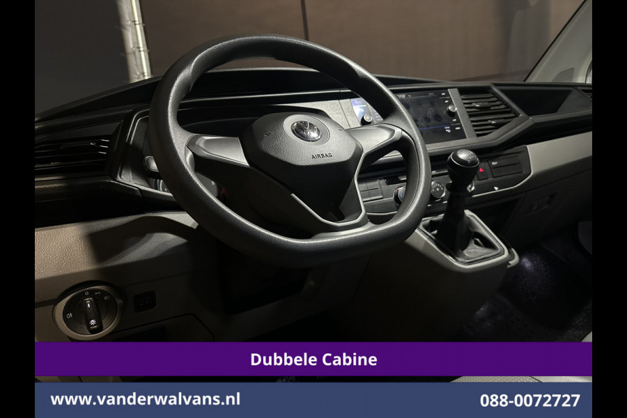 Volkswagen Transporter 2.0 TDI 150pk L2H1 Dubbele cabine Euro6 Airco | 6-Zits | 2500kg Trekhaak | Navigatie Apple Carplay, Android Auto, Sidebars, Leder