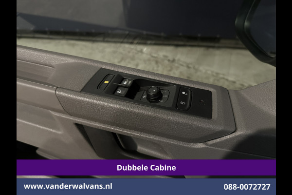 Volkswagen Transporter 2.0 TDI 150pk L2H1 Dubbele cabine Euro6 Airco | 6-Zits | 2500kg Trekhaak | Navigatie Apple Carplay, Android Auto, Sidebars, Leder