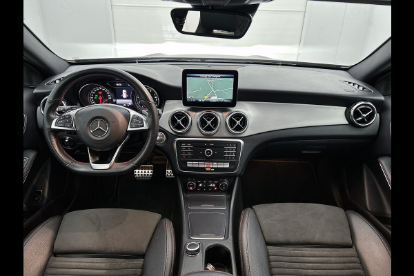 Mercedes-Benz GLA 180 Business Solution AMG Night Upgrade | 5 spaaks lichtmetalen velgen | Navigatie | Trekhaak | Parking support |