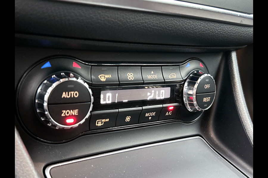 Mercedes-Benz GLA 180 Business Solution AMG Night Upgrade | 5 spaaks lichtmetalen velgen | Navigatie | Trekhaak | Parking support |