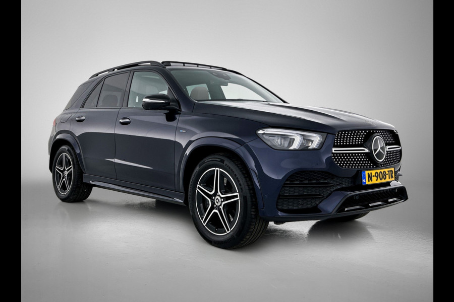 Mercedes-Benz GLE 350 e 4MATIC Premium Plus | LIchtmetalen velgen 20 inch. | Panaromadak | Trekhaak | Alarm | Parking support Met camera | Inclusief 24 maanden MB Certified garantie voor Europa.