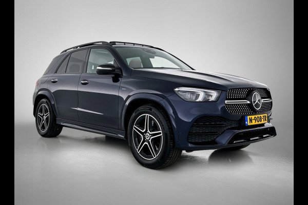 Mercedes-Benz GLE 350 e 4MATIC Premium Plus | LIchtmetalen velgen 20 inch. | Panaromadak | Trekhaak | Alarm | Parking support Met camera | Inclusief 24 maanden MB Certified garantie voor Europa.