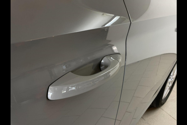Škoda Kamiq 1.0 TSI Sport Business AIRCO CLIMA NAVI VIA APP CRUISE APPLE CARPLAY SPORTSTOELEN PDC TREKHAAK NIEUWSTAAT