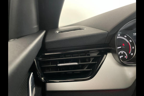Škoda Kamiq 1.0 TSI Sport Business AIRCO CLIMA NAVI VIA APP CRUISE APPLE CARPLAY SPORTSTOELEN PDC TREKHAAK NIEUWSTAAT