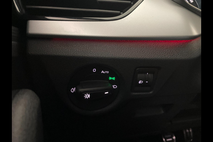 Škoda Kamiq 1.0 TSI Sport Business AIRCO CLIMA NAVI VIA APP CRUISE APPLE CARPLAY SPORTSTOELEN PDC TREKHAAK NIEUWSTAAT