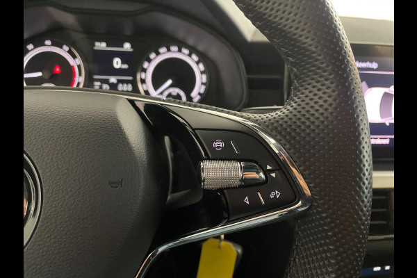 Škoda Kamiq 1.0 TSI Sport Business AIRCO CLIMA NAVI VIA APP CRUISE APPLE CARPLAY SPORTSTOELEN PDC TREKHAAK NIEUWSTAAT