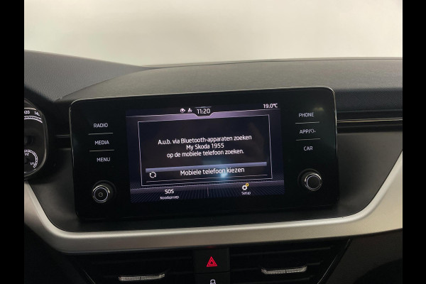 Škoda Kamiq 1.0 TSI Sport Business AIRCO CLIMA NAVI VIA APP CRUISE APPLE CARPLAY SPORTSTOELEN PDC TREKHAAK NIEUWSTAAT