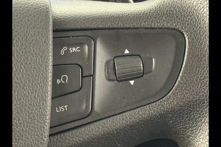 Opel Vivaro 2.0 CDTI L2H1 Edition Automaat Airco Navi Bluetooth