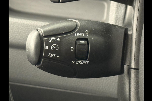 Opel Vivaro 2.0 CDTI L2H1 Edition Automaat Airco Navi Bluetooth