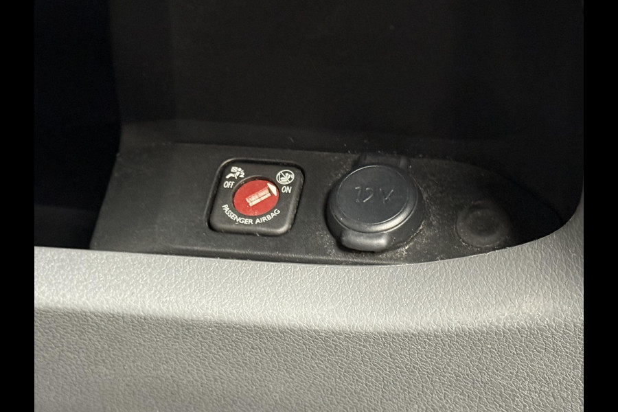 Opel Vivaro 2.0 CDTI L2H1 Edition Automaat Airco Navi Bluetooth