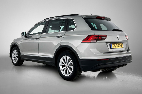 Volkswagen Tiguan 1.4 TSI ACT Comfortline | 150PK | PANORAMISCH DAK | 1e eigenaar | NL-Auto | Massage | StoelverW | Lane ass | ETC
